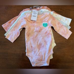 Carter’s Child of Mine Long Sleeve Bodysuits (4 pack)